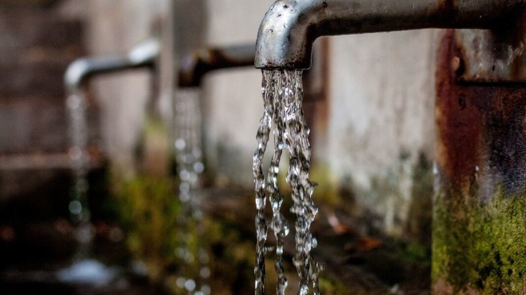 El Gobierno del Estado de Jalisco informó de suspensión del suministro del servicio de agua potable para los próximos dos fines de semanas, esto debido a que se reconectará con los nuevos sistemas de abastecimiento El Zapotillo – El Salto -  Calderón – San Gaspar.