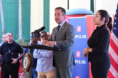 Alcalde de San Juan presenta la logística y medidas de seguridad de las Fiestas de la Calle San Sebastián