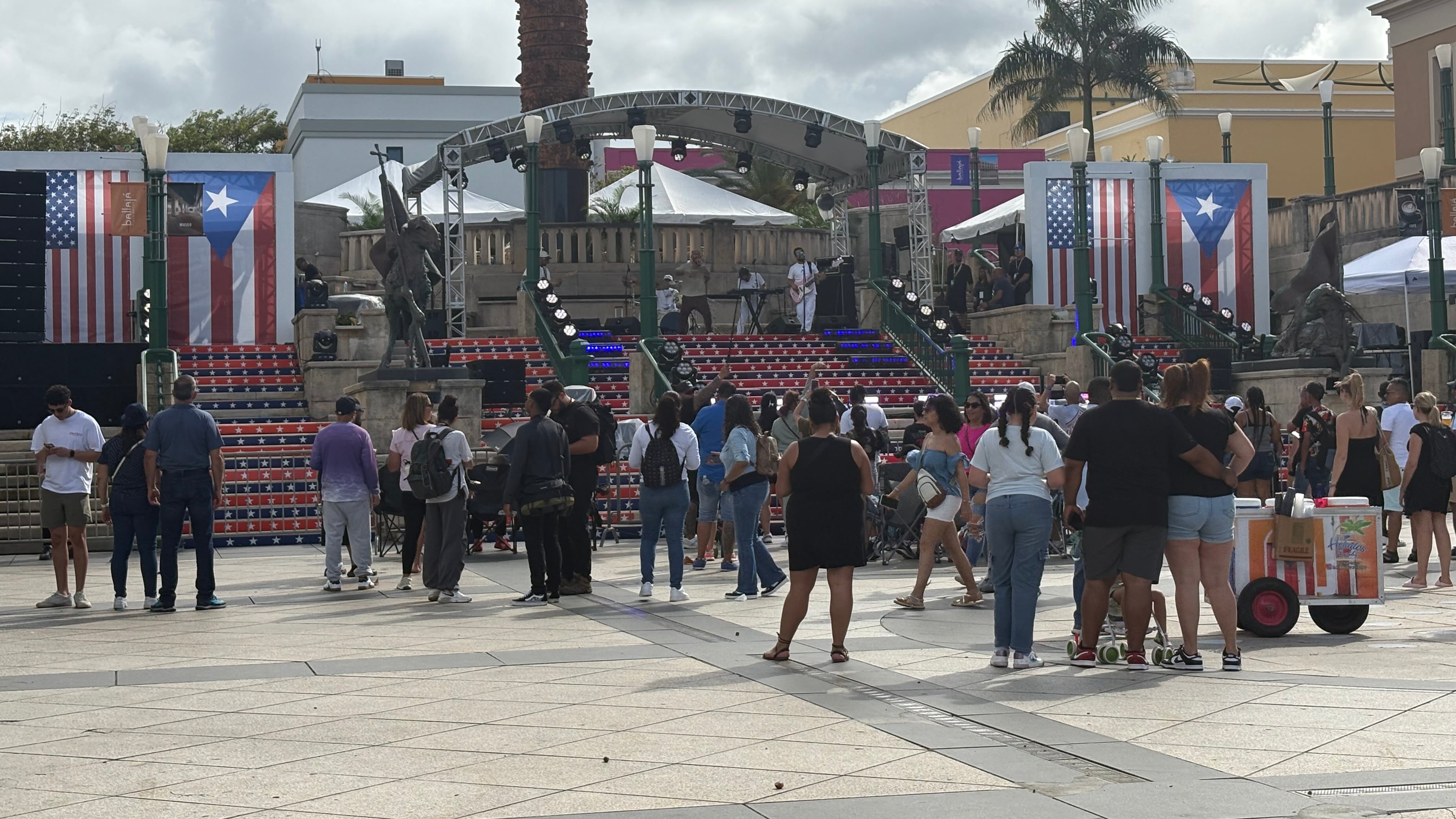 La fiesta del pueblo.