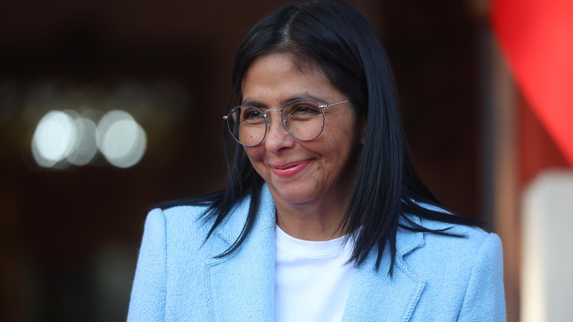 Delcy Rodríguez dice que habrá elecciones "libres y justas" en Venezuela pero no da plazos