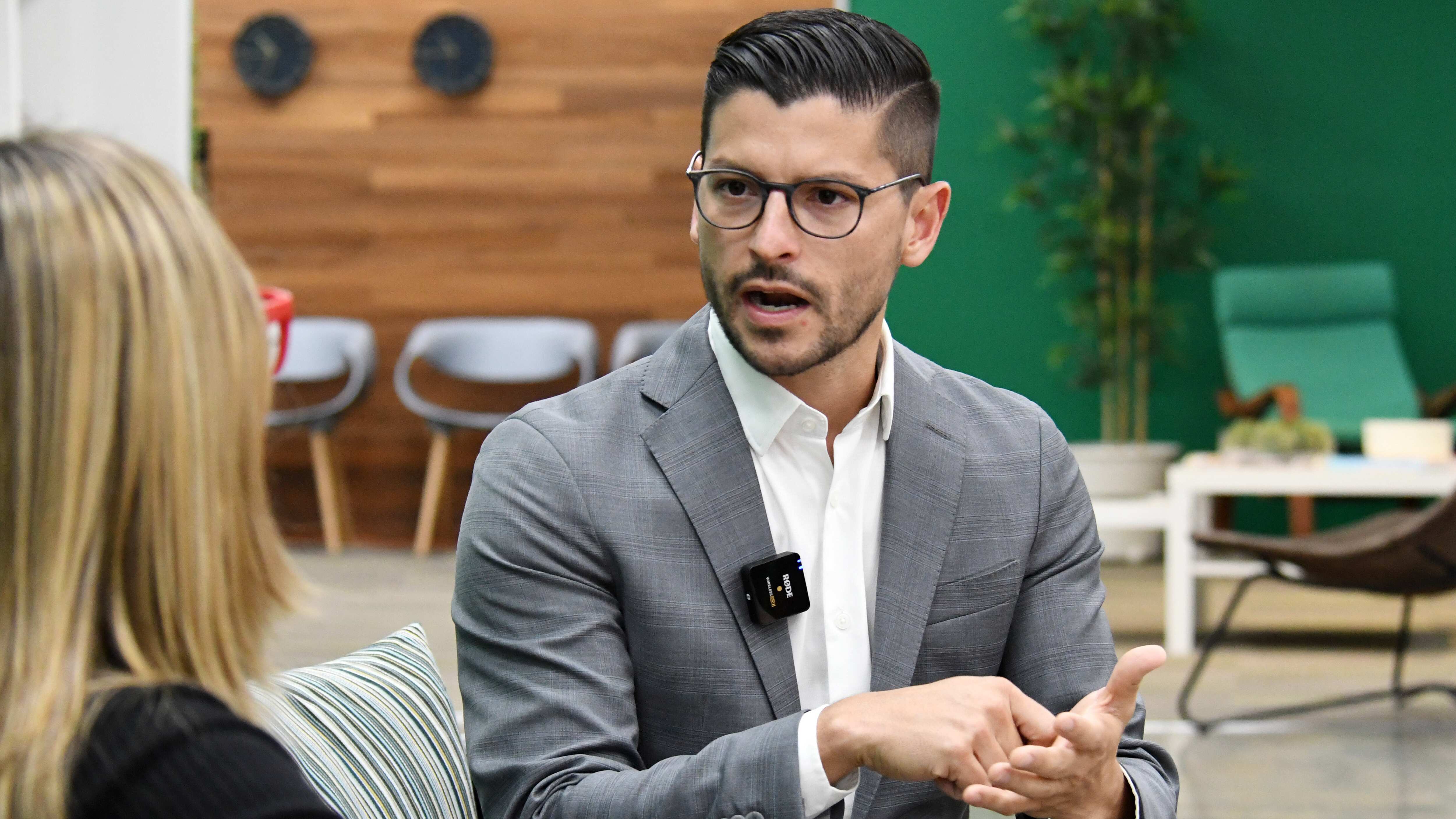 El candidato a la alcaldía de San Juan, por el Movimiento Victoria Ciudadana, Manuel Natal