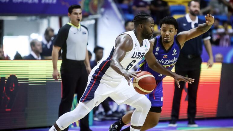 Partido Estados Unidos y Venezuela suspendido.