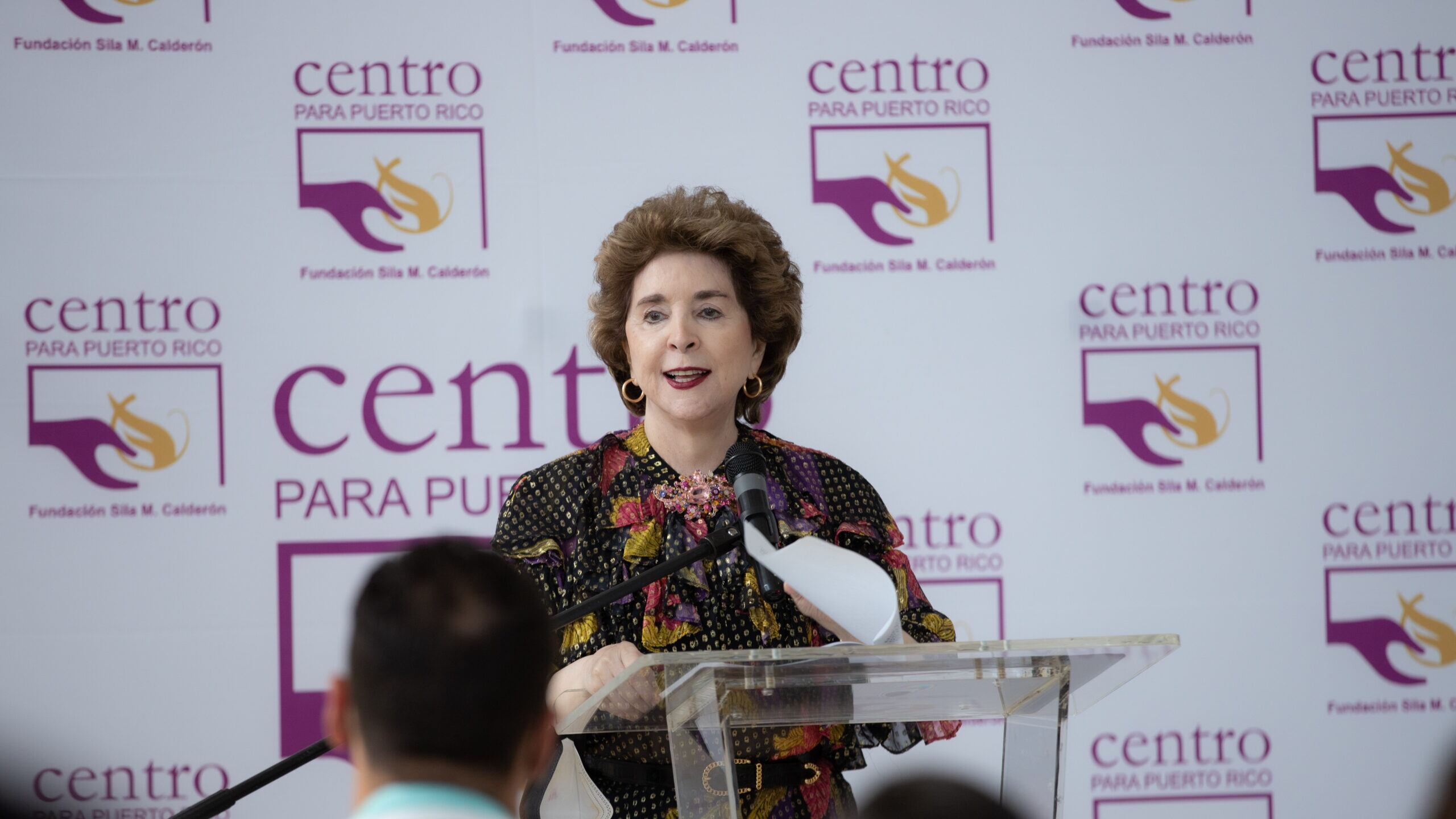 La exgobernadora Sila María Calderón participó de la inauguración del centro de servicios interdisciplinarios para sobrevivientes de violencia de género