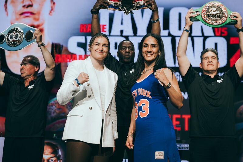 Amanda Serrano y Katie Taylor