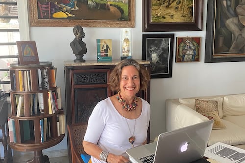 Elsa Tió presenta su nuevo libro “Entre patriotas y poetas (espantando el olvido)”