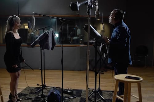 Gilberto Santa Rosa y Yolandita Monge comparten su complicidad en video musical de “Si te cansaste de mí”