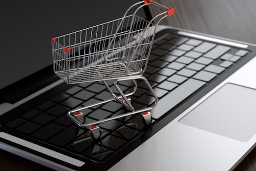 ¡Dale tu tarjeta a la IA! Cómo activar la función de ChatGPT que hace las compras por ti