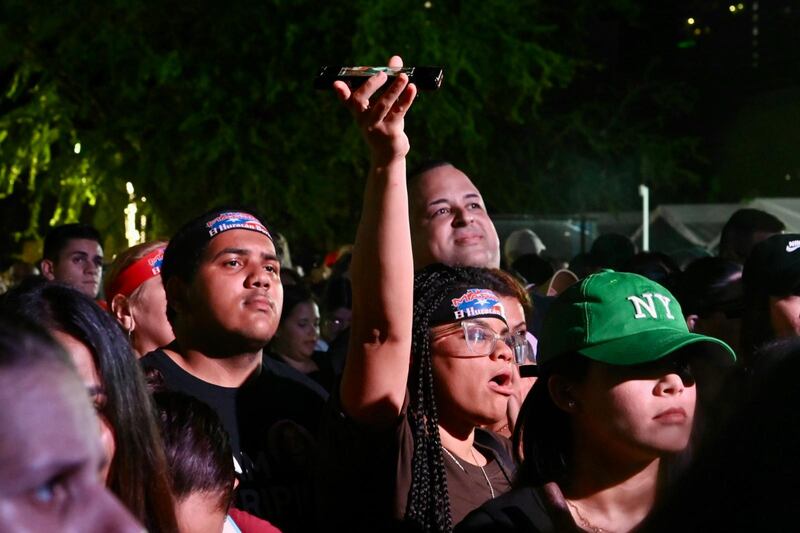 Boricuas ven La Casa de los Famosos