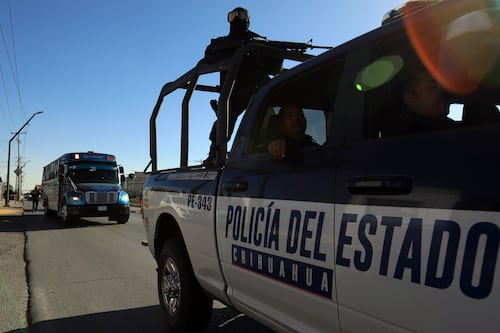 Mueren cuatro funcionarios de México y EE.UU. en accidente vial en Chihuahua