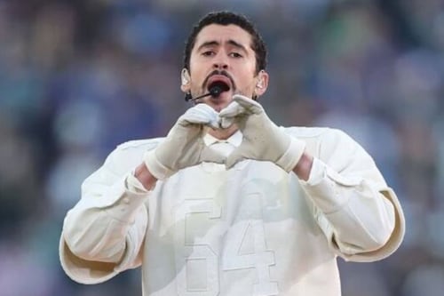 La RAE aplaude a Bad Bunny por su show en el Super Bowl: “Defiende el idioma”