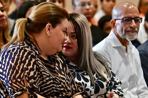 Gobernadora dice que ahora le corresponde a Justicia evaluar querellas contra secretaria de Vivienda