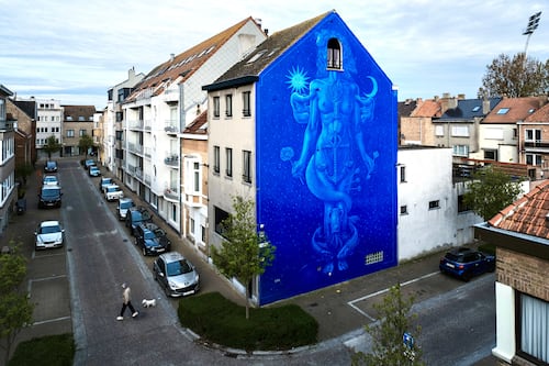 Alexis Díaz vuelve a Europa con mural monumental en Bélgica