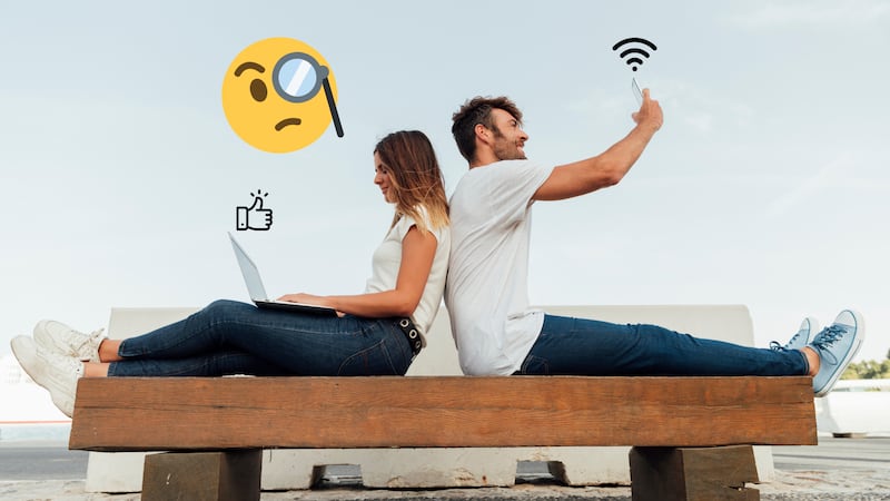 Evita ingresar a tu banca en línea mientras usas WiFi gratuito en lugares públicos, como cafeterías o centros comerciales.