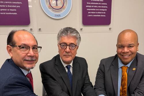 Universidad Albizu anuncia alianza con el gobierno de República Dominicana para fortalecer sistema penitenciario