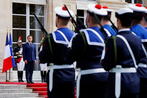 Emmanuel Macron toma protesta para segundo periodo como presidente de Francia