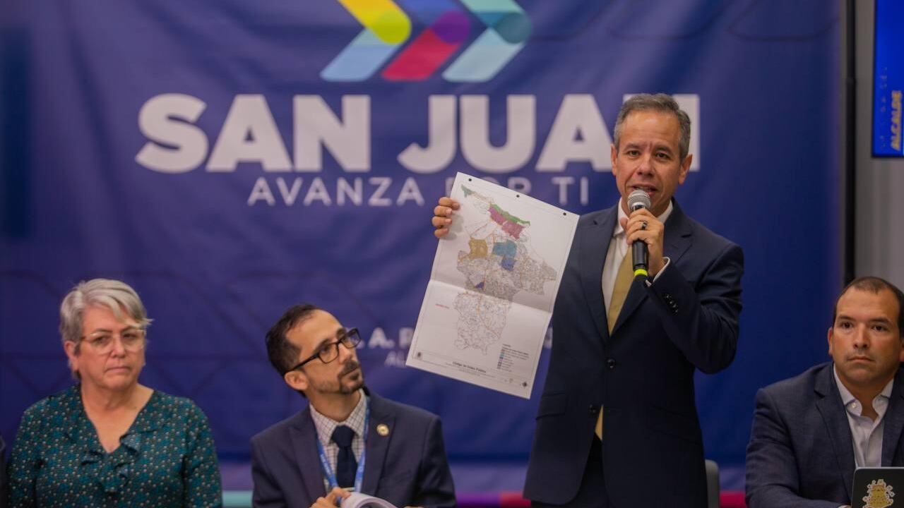 El alcalde de San Juan, Miguel Romero Lugo