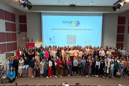 Realizan simposio para fortalecer consejería escolar en Puerto Rico