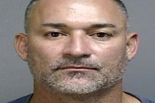 Se entrega sospechoso de asesinar al hijo de su expareja en Ceiba