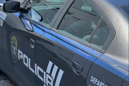 Mujer resulta herida durante pelea en residencial Luis Llorens Torres