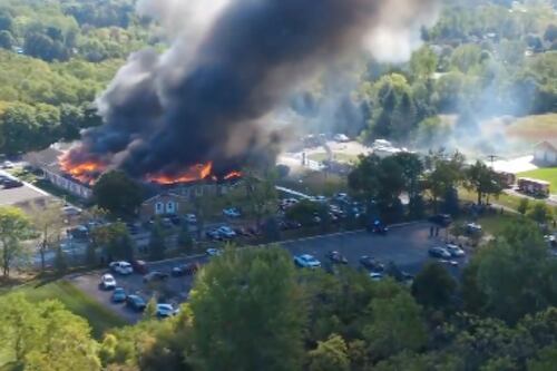 Al menos dos personas muertas tras tiroteo e incendio en una iglesia mormona en Michigan