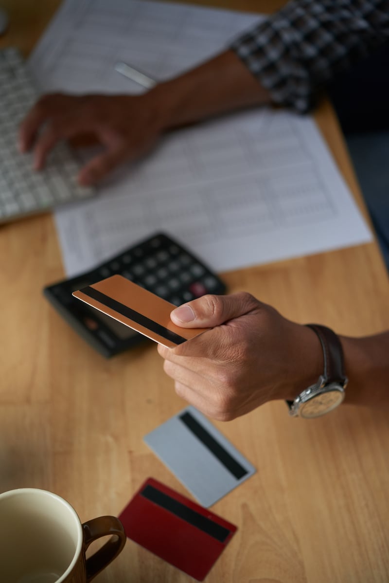 Los meses sin intereses son una opción de pago cuando no dispones del dinero necesario para hacer una compra en el momento. Sin embargo, es importante entender cómo funciona este beneficio. Foto: Freepik.