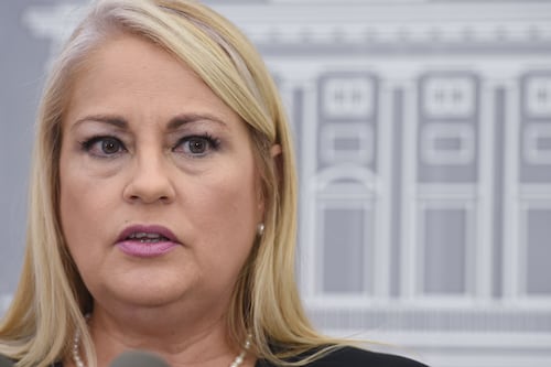 Policía no entrega informe sobre escoltas de Wanda Vázquez: “Ese documento no existe”