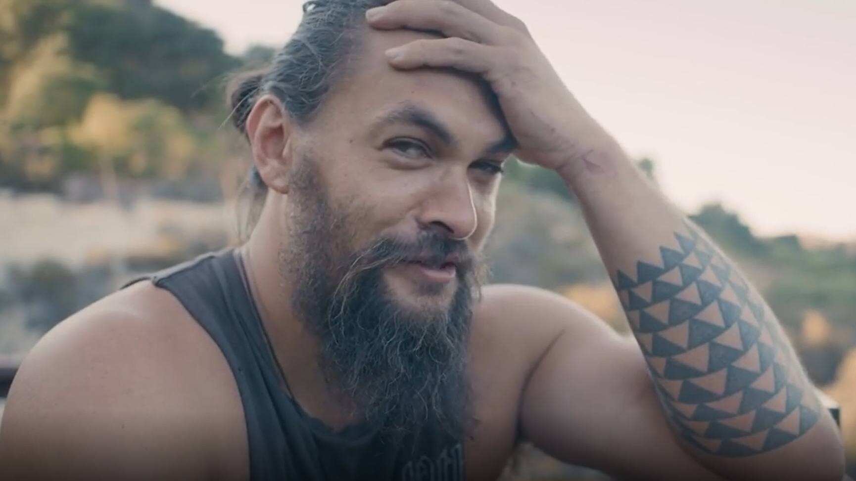 Jason Momoa y su desnudo para una revista que enamoró a sus fans