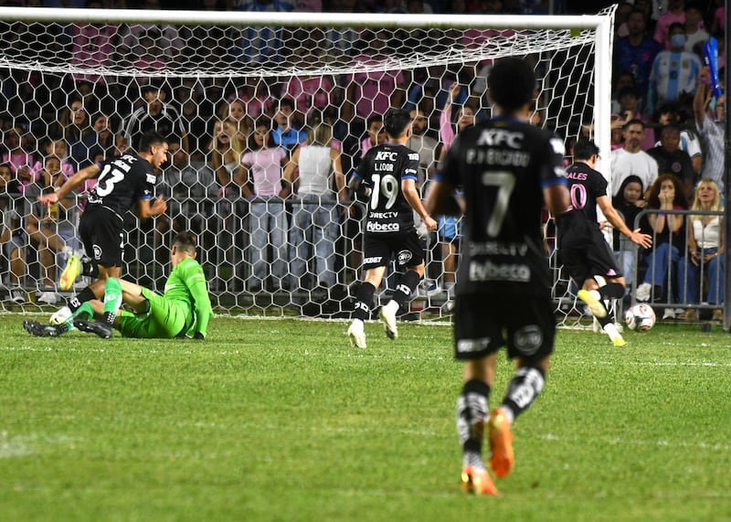Estadio Juan Ramón Loubriel