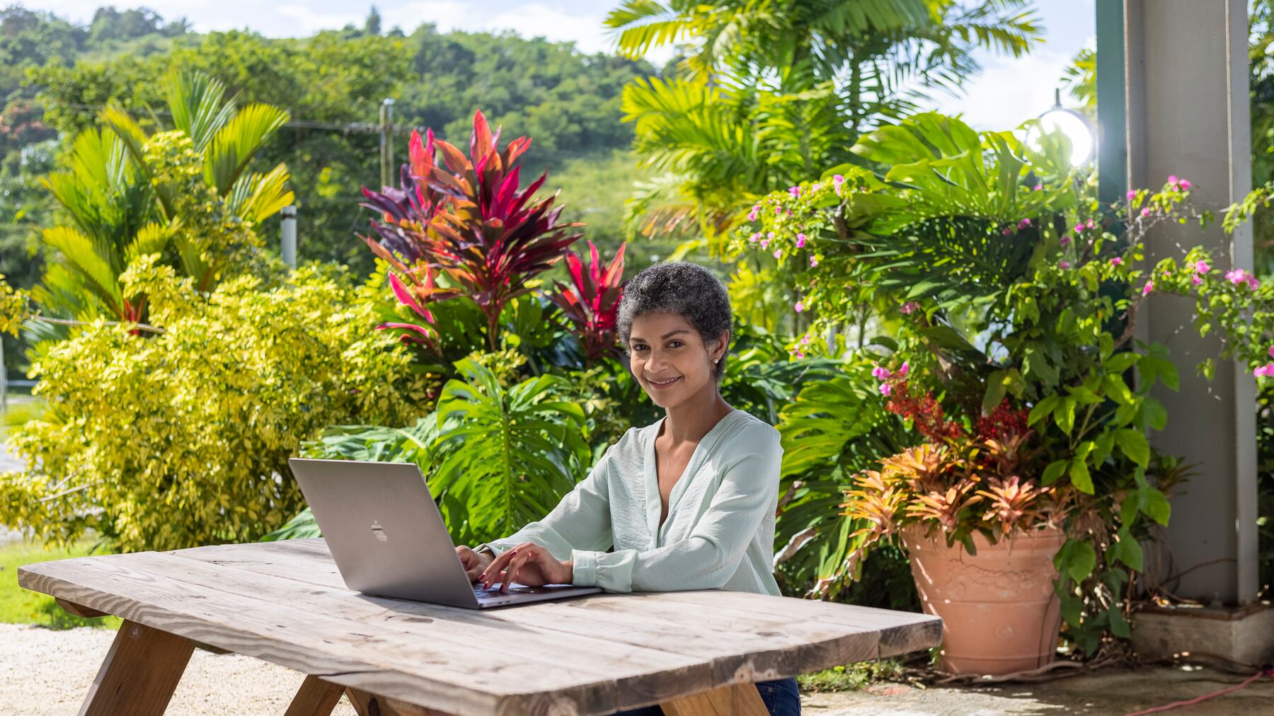 Campaña First Bank - Nada nos detiene