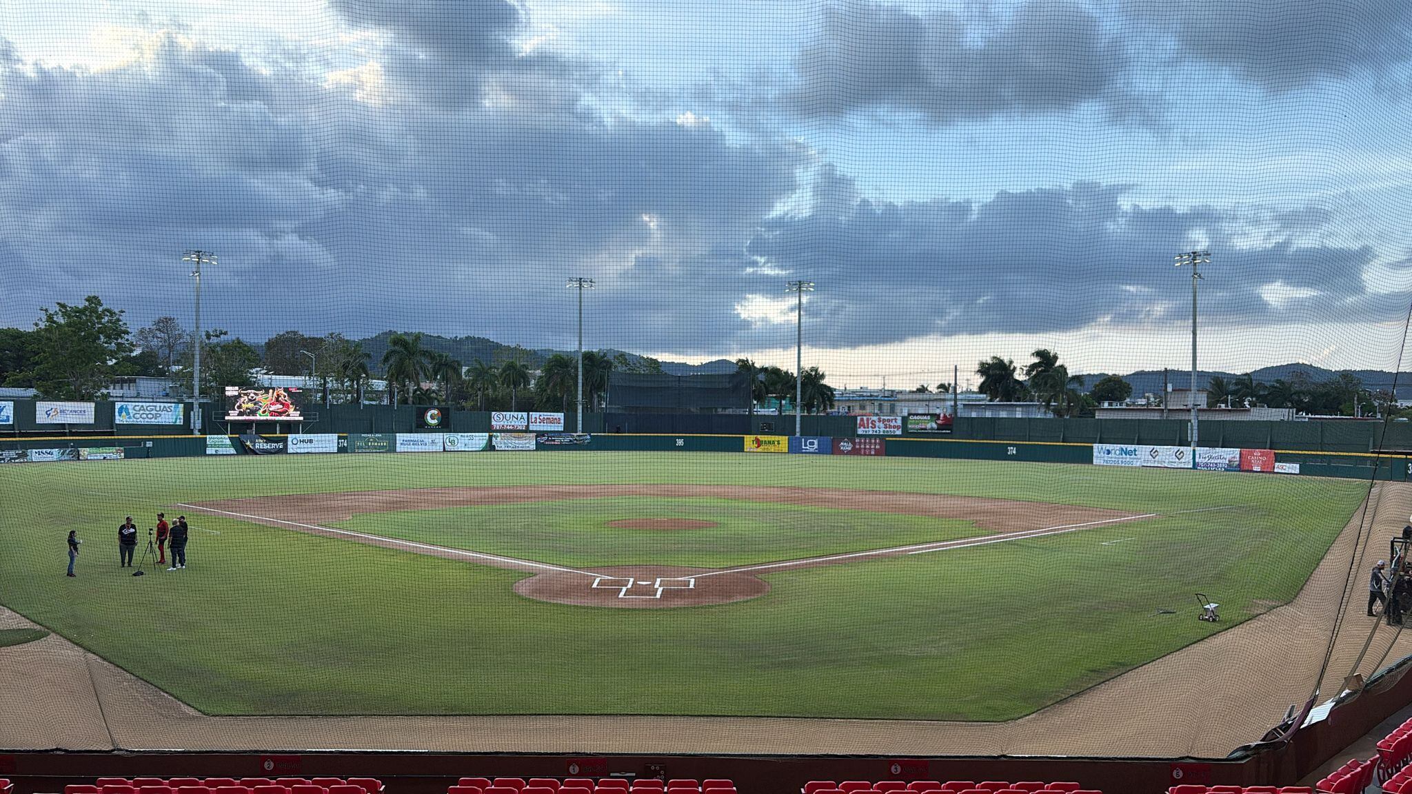 Estadio Yldefonso Solá Morales de Caguas.