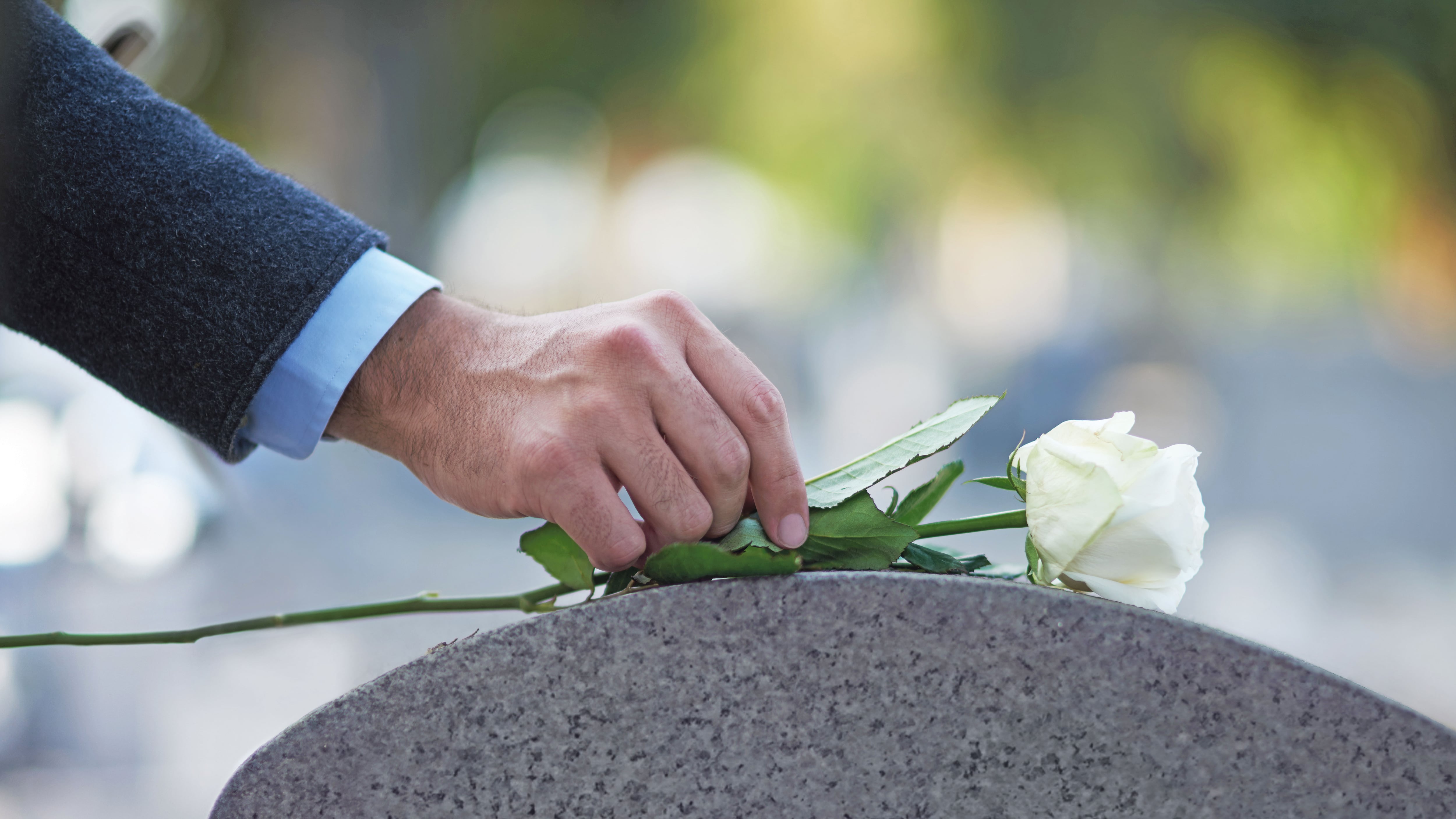 Defunciones, muerte, cementerio