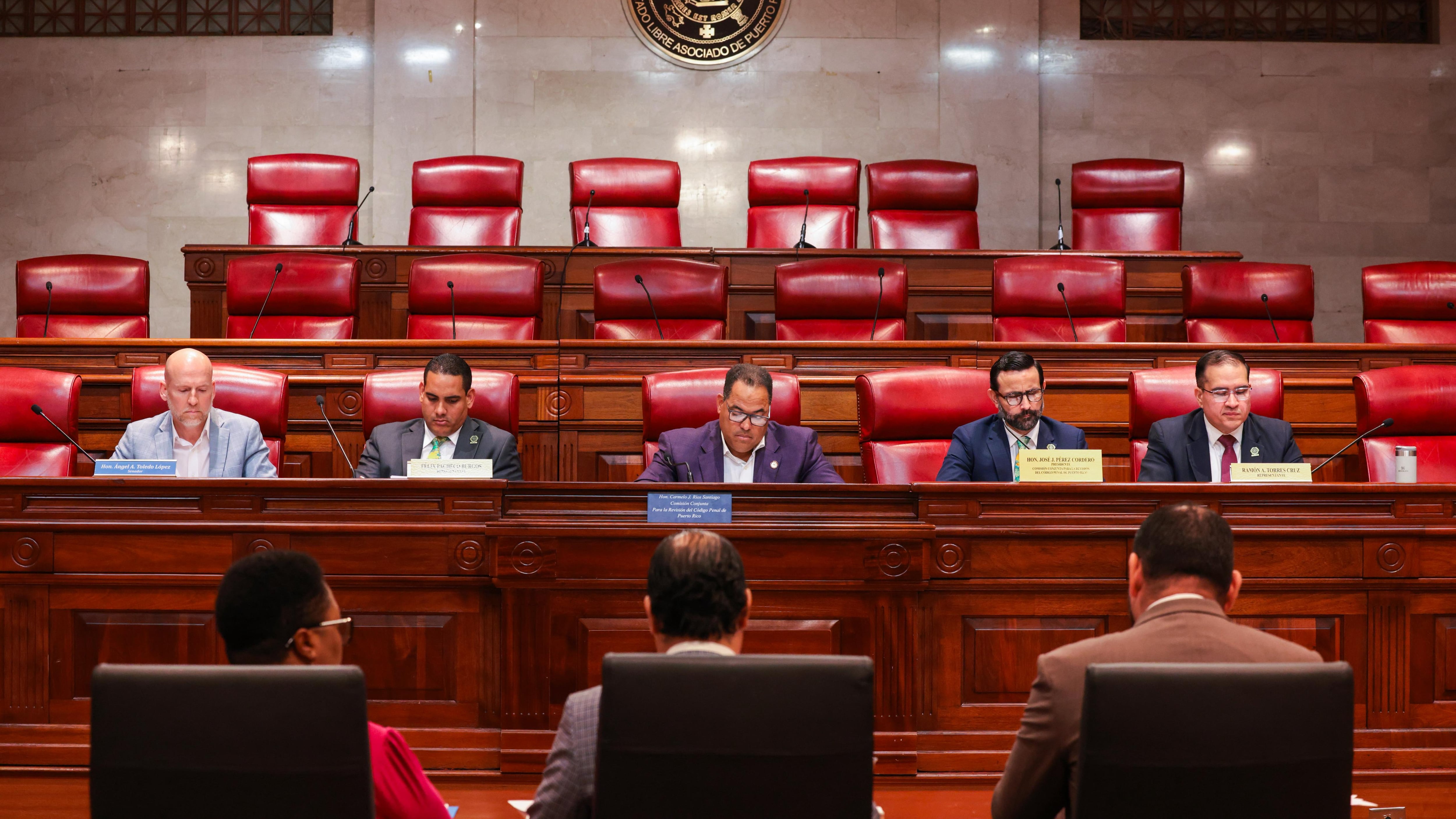 Coinciden en que la rápida evolución tecnológica ha superado el Código Penal vigente.