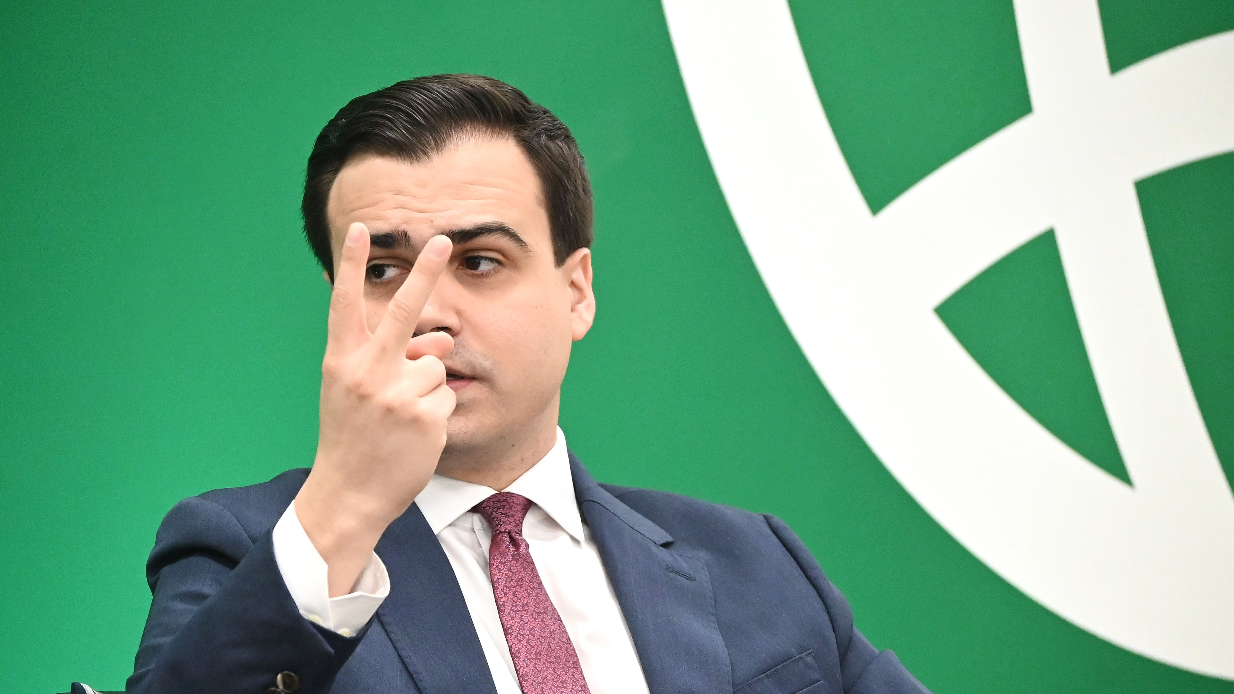 El Comisionado Residente en Washington, Pablo José Hernández.