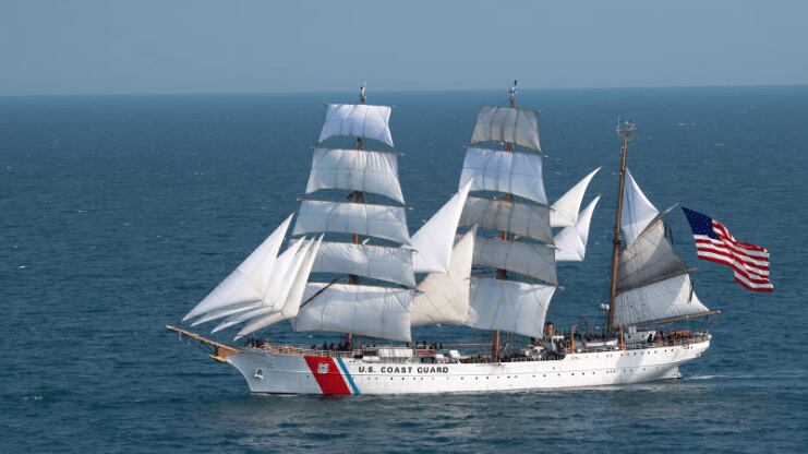Barco Eagle de la Guardia Costera de EE.UU