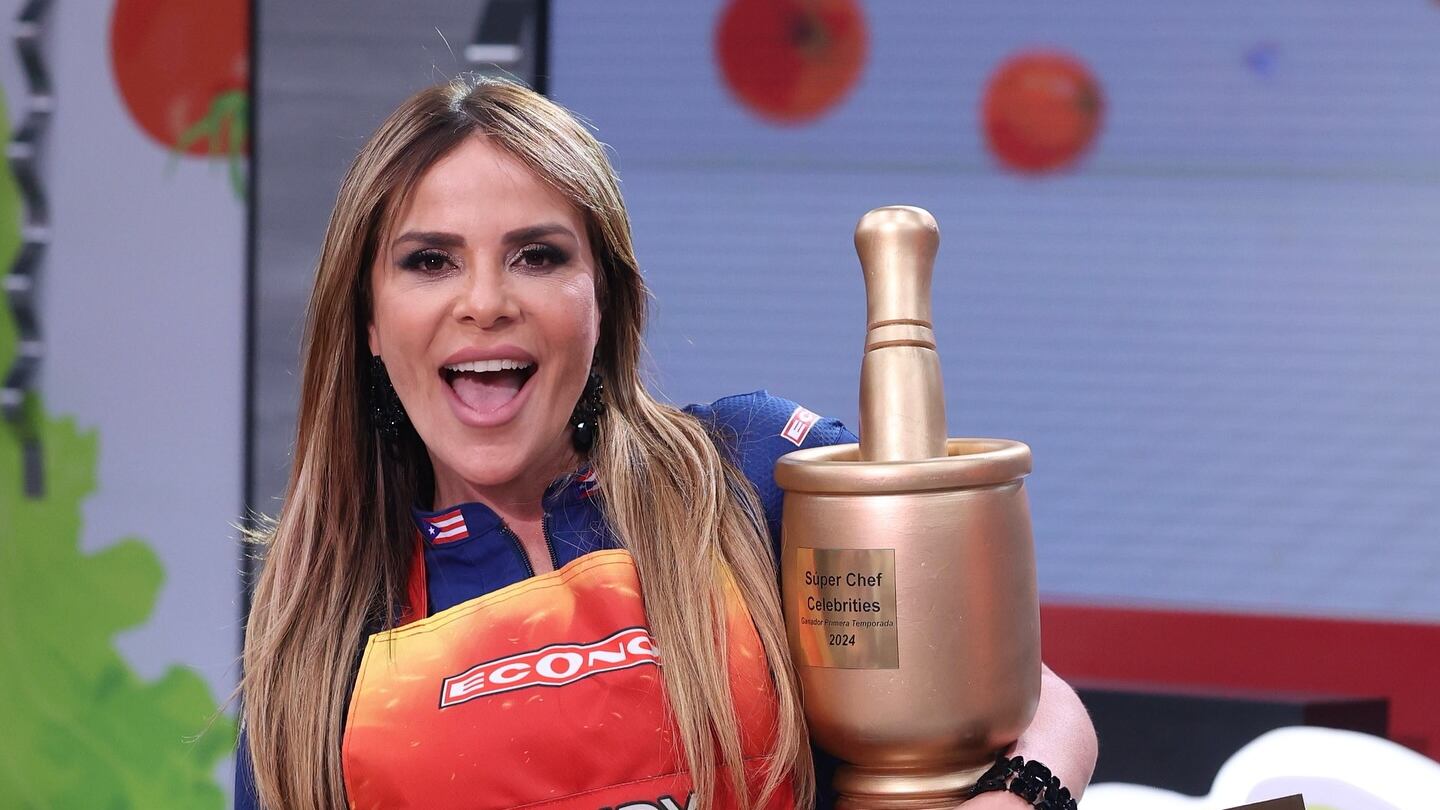 Saudy Rivera gana la primera temporada de “Super Chef Celebrities”.