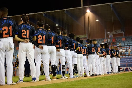 Noche Roberto Clemente reúne generaciones del béisbol en Fajardo