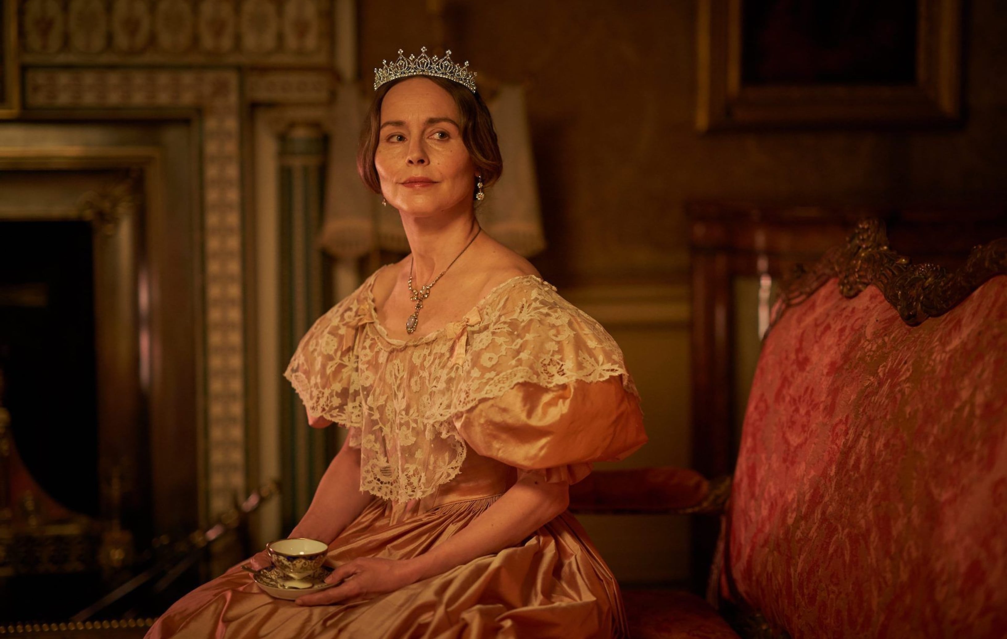 Esta mini serie es perfecta para ver si amas las producciones de época