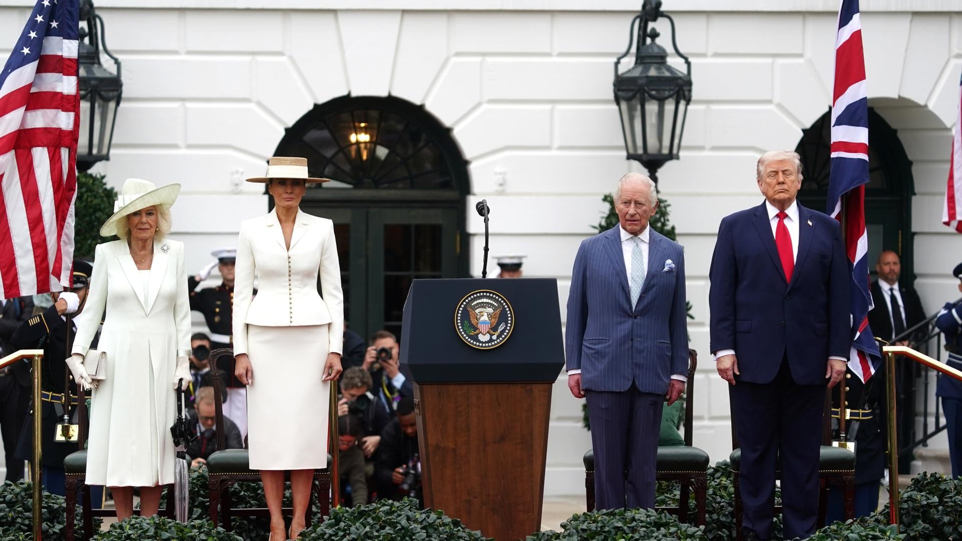 Los Trump reciben a Carlos III y Camila en una ceremonia de honor en la Casa Blanca
