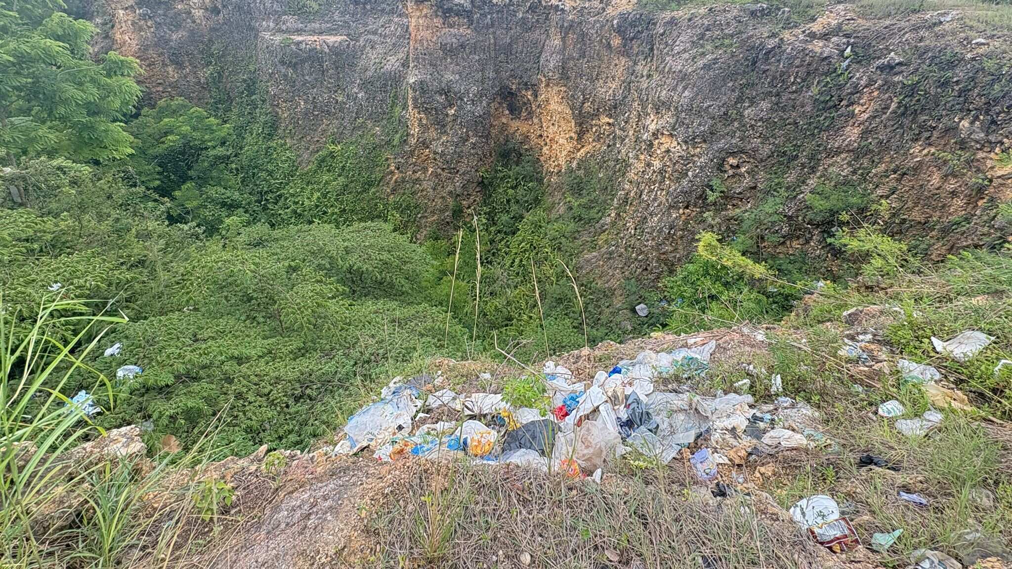 Zona de amortiguamiento impactada que está certificada para fines agrícolas