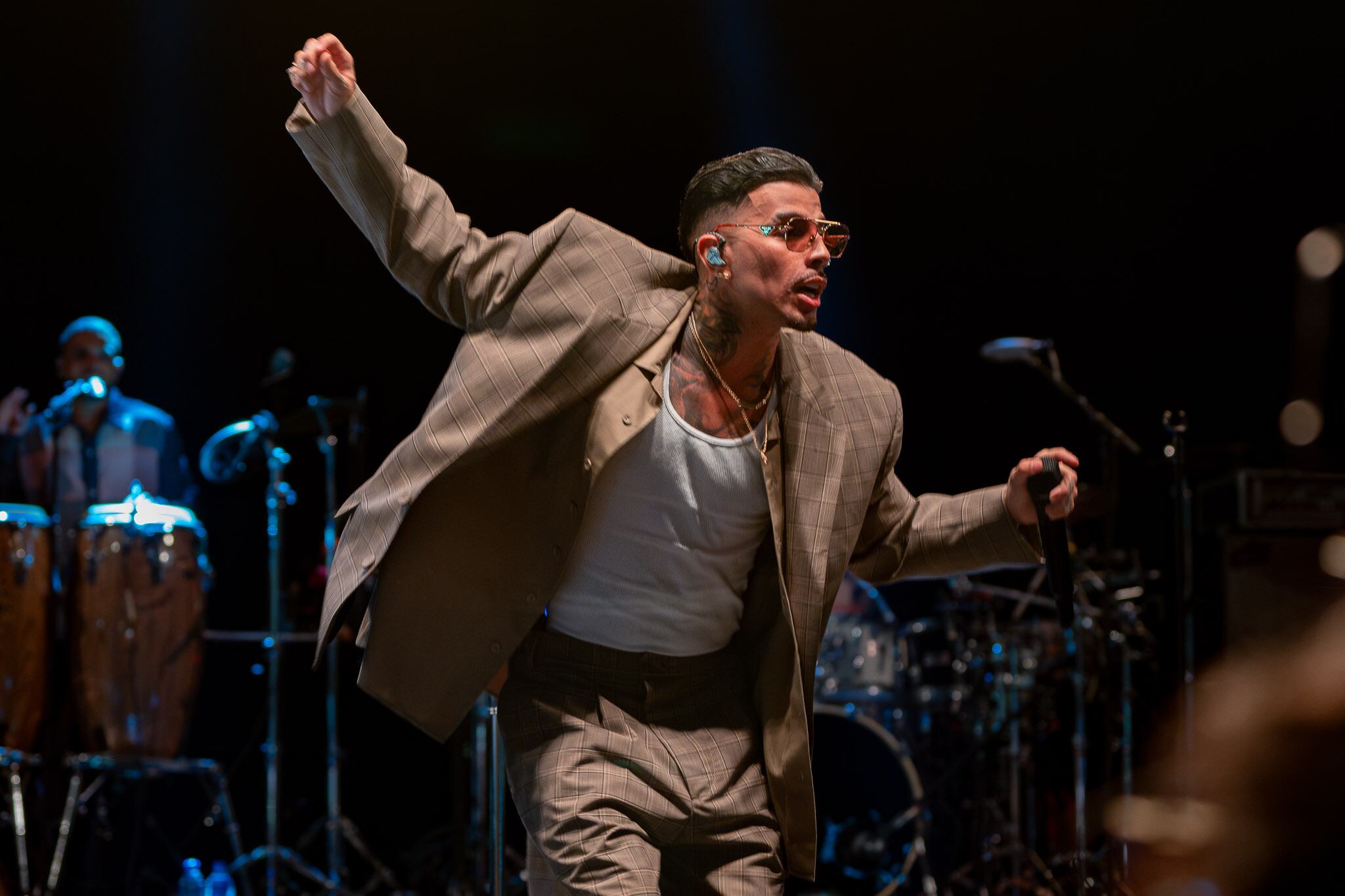 Concierto de Rauw Alejandro en la Plaza del Quinto Centenario en San Juan.