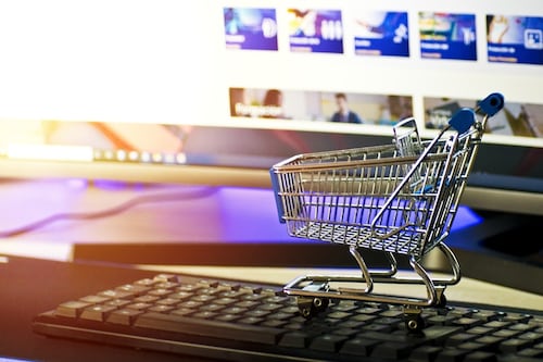 Más negocios locales dan el salto al e-commerce, pero expertos alertan sobre una marcada brecha tecnológica