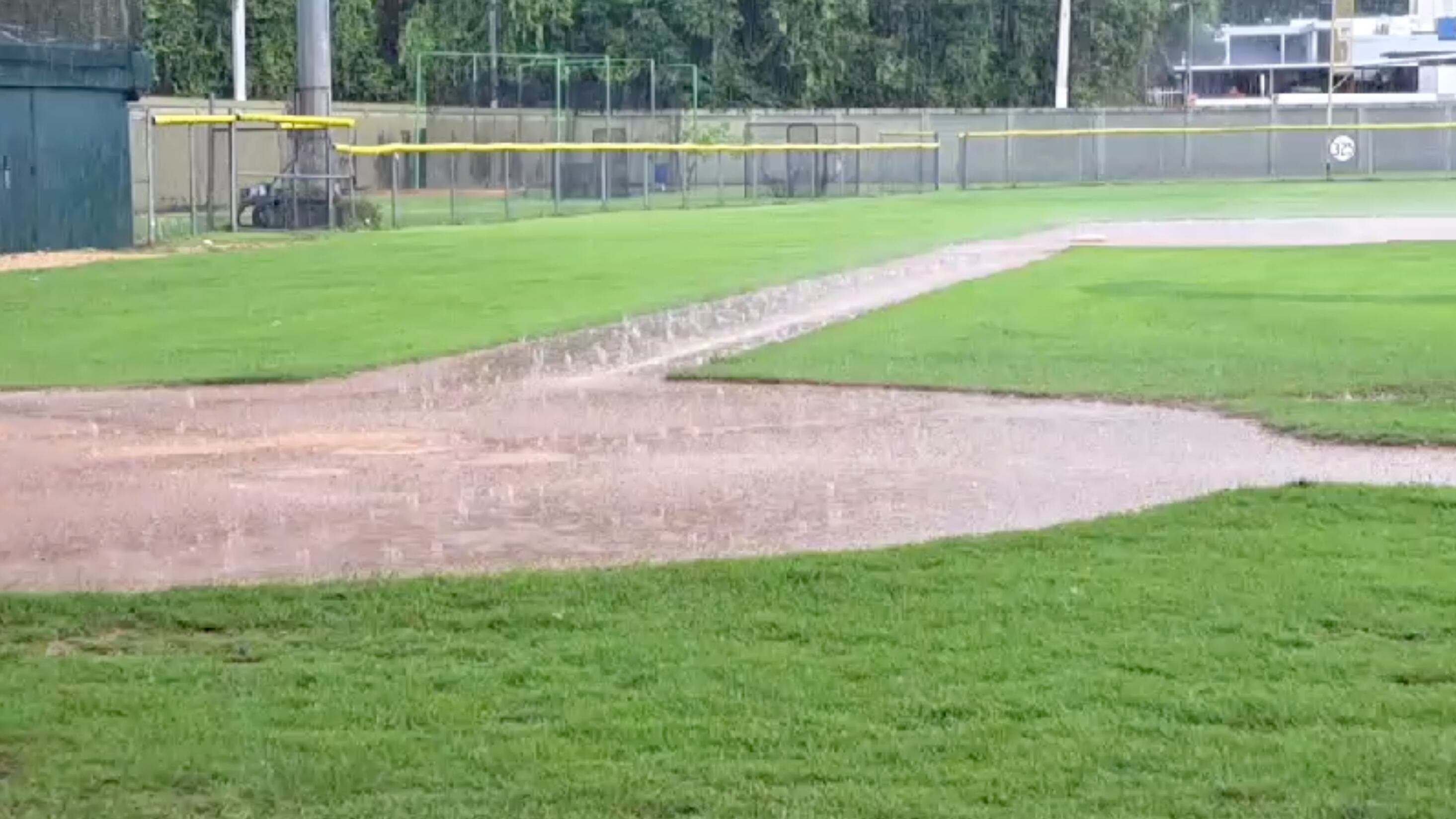En malas condiciones el Estadio Julio ‘Papo’ Dávila.