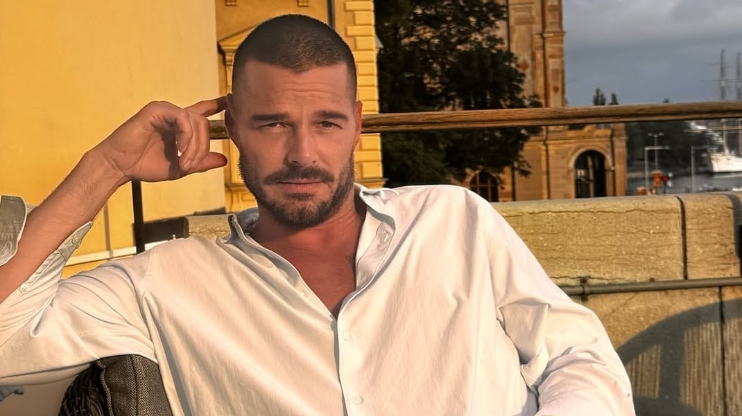 El cantante compartió un comunicado