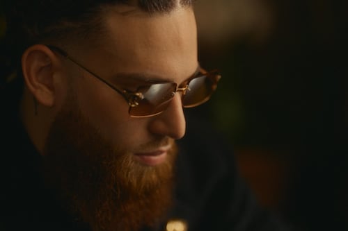 Hades66 estrena “MMNF”