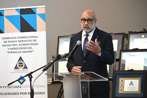 Physician Correctional insiste en que su contrato permanece pese a los planes de Corrección