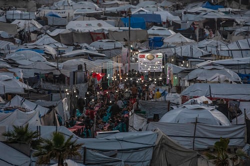 Una Franja de Gaza “olvidada”: Miedo y escasez tras la ofensiva de Israel a Irán