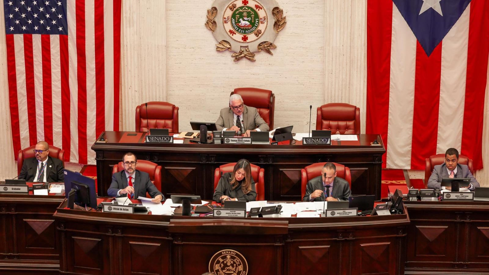 Aprueban mecanismo de reeducación para delitos de explotación familiar a envejecientes