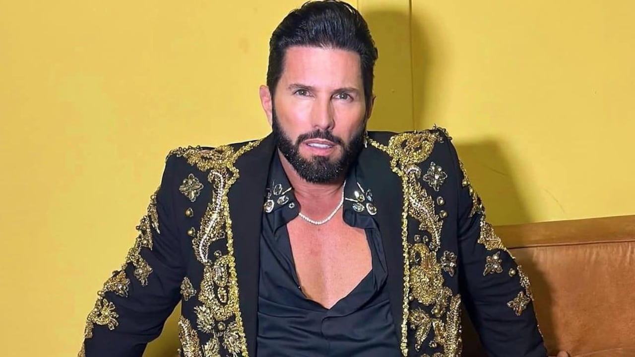 Poncho de Nigris revela romance con Angélica Vale y la reacción de Marcela Mistral sorprende