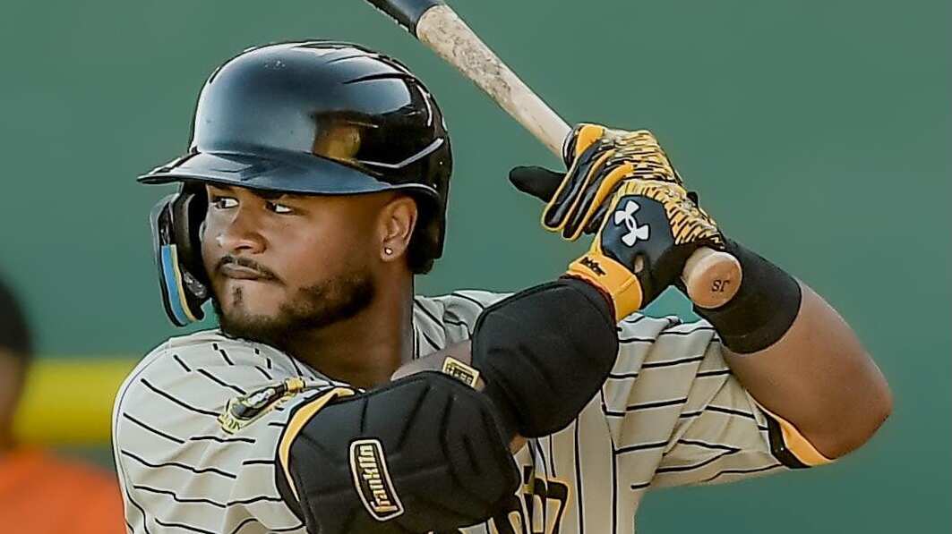 Brian Cruz, de los Poetas de Juana Díaz.