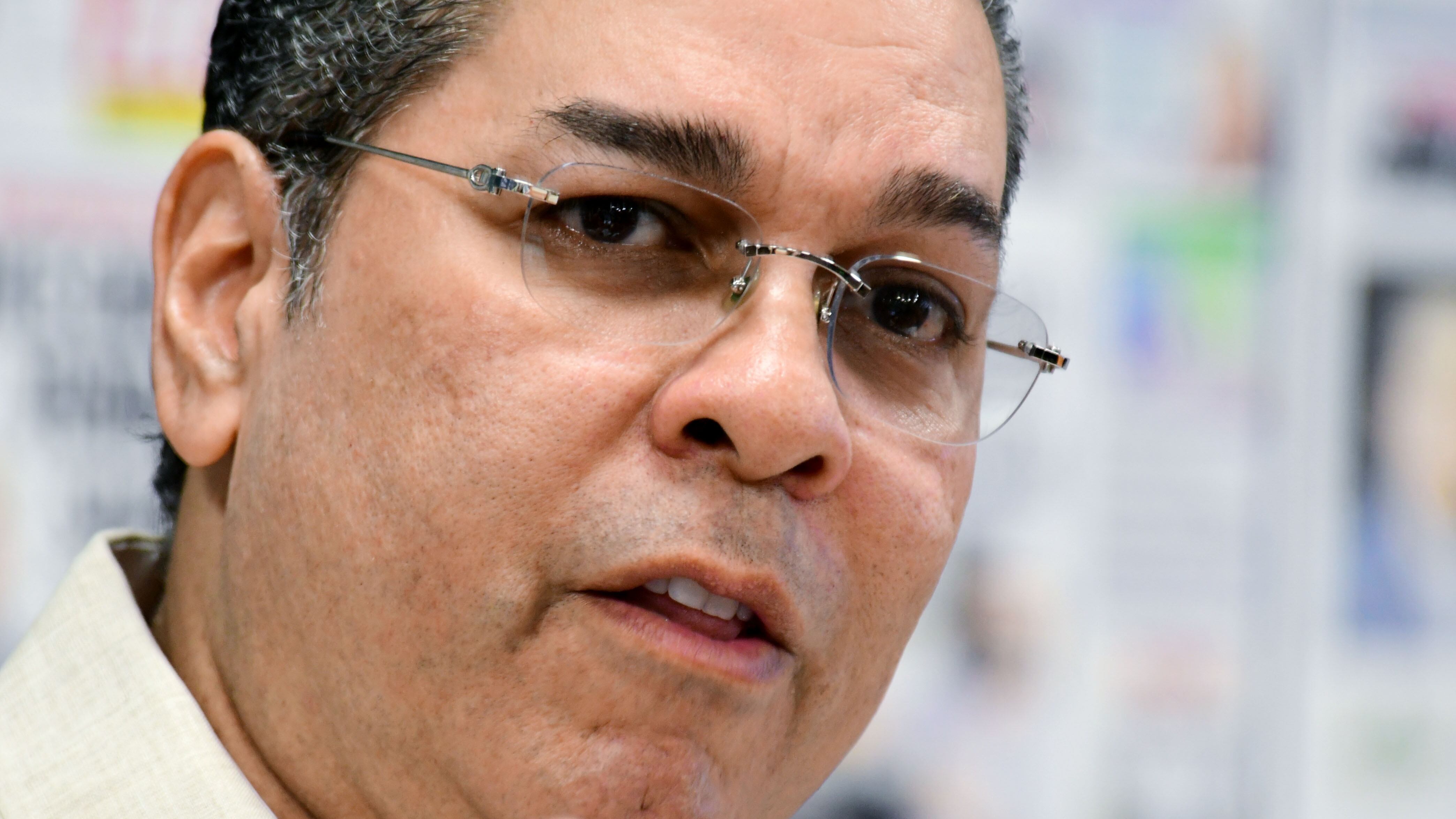 Josué Colón, ofreció un informe del estado de los activos de la AEE